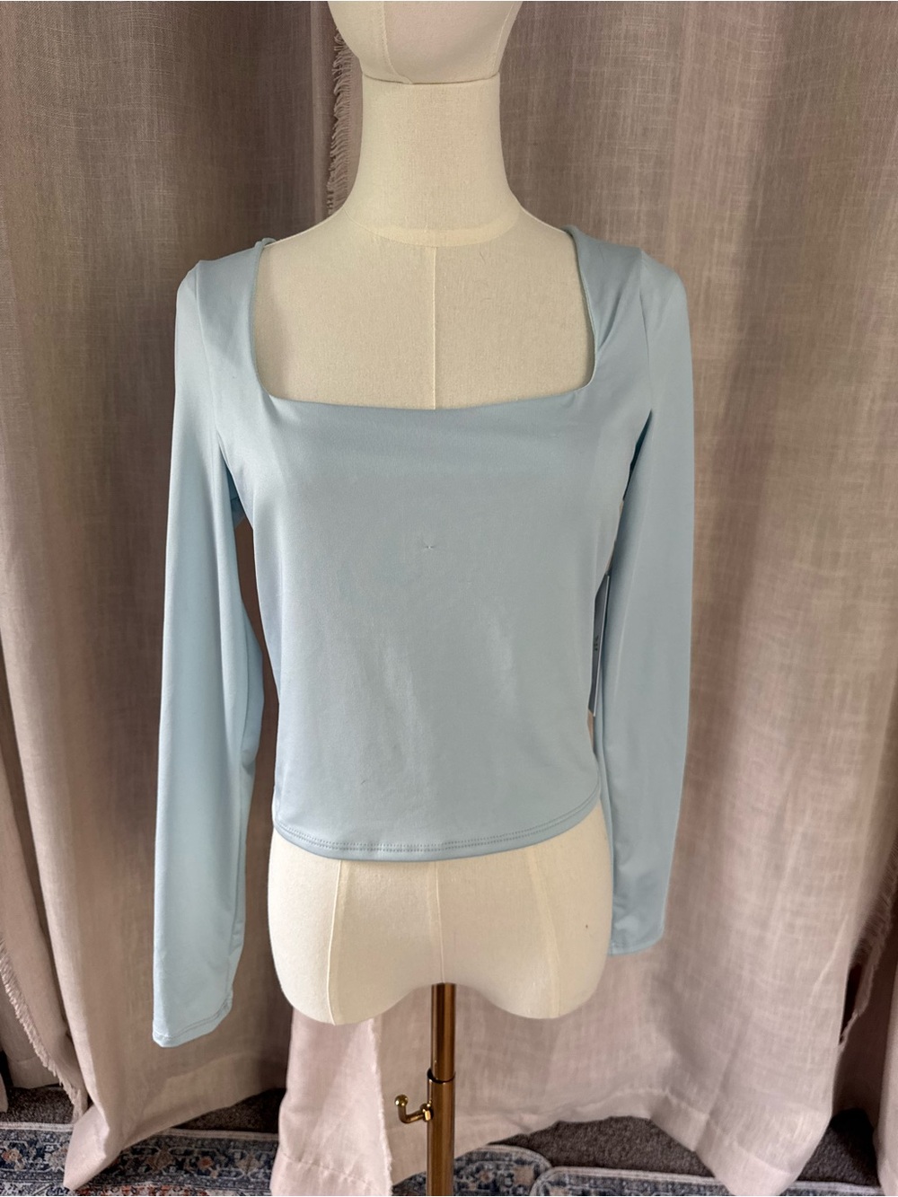 Baby blue long sleeve square neck stretchy shirt